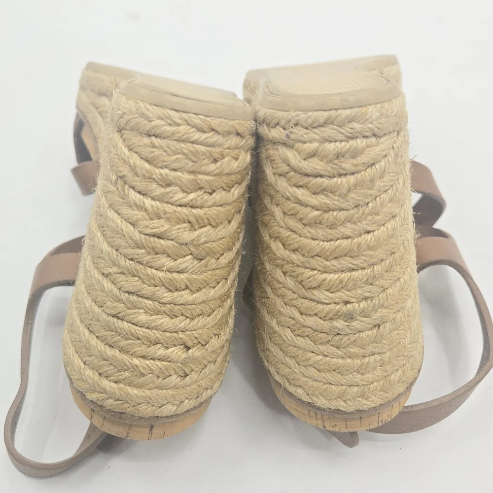 Salvador Ferragamo Gioela Sandals Raffia Wedge Platform‎